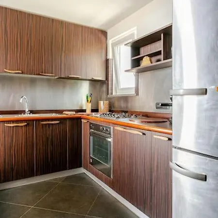 Sea View Terrace Sunset-private Parking Holiday home *